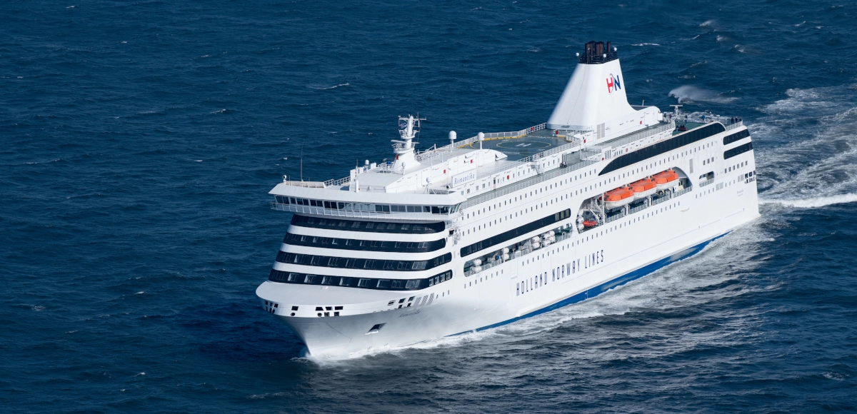 Crucero en ferry MS Romantika de Holland Norway Lines (HNL)