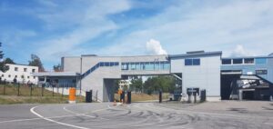 Nynashamn La terminal de transbordadores de Nynäshamn. Peatones y ciclistas suben y bajan aquí.