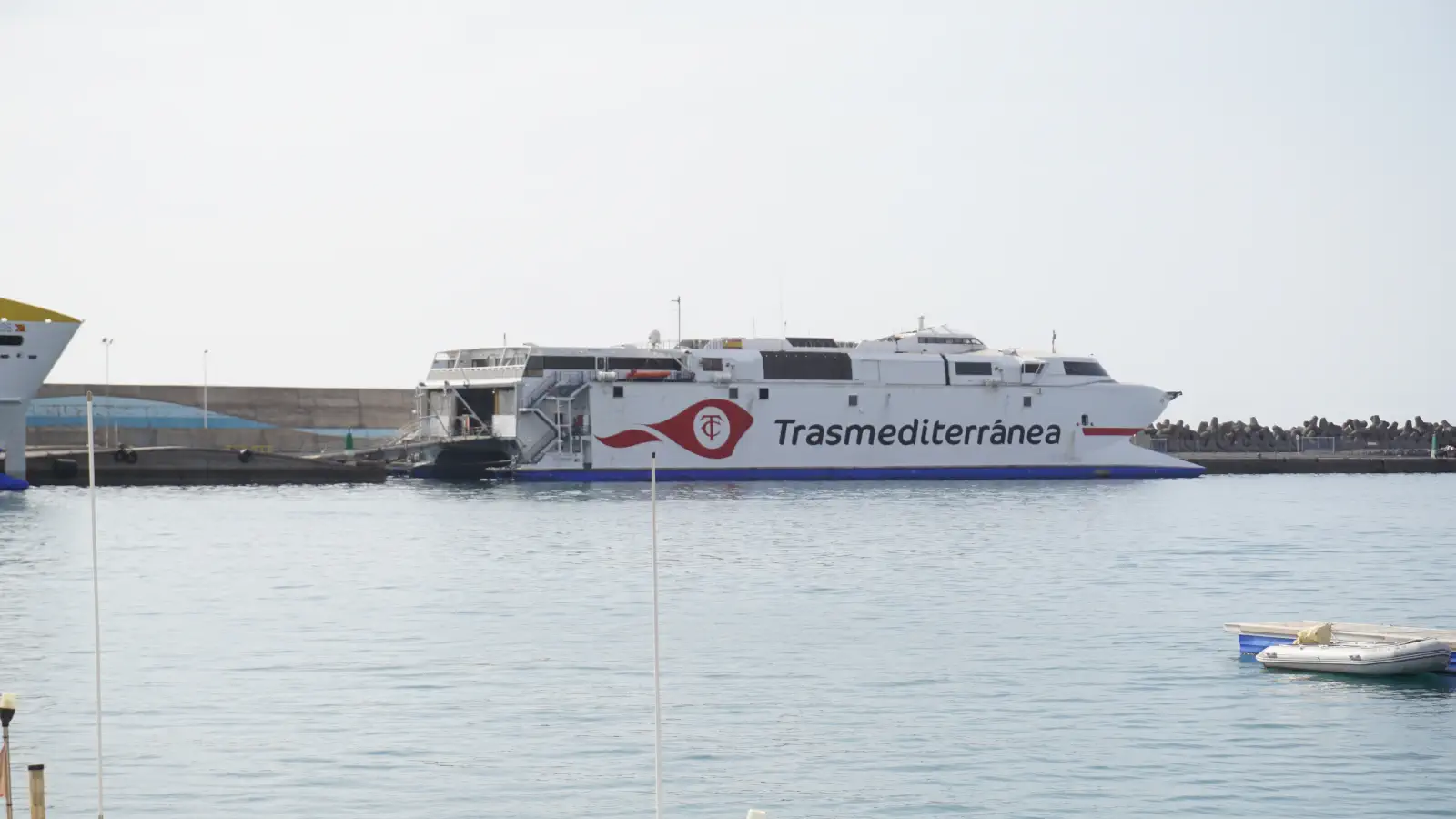 Ferry Trasmediterranea Villa da Agaete